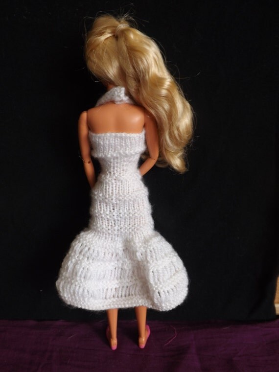 PATTERN - Knitted Barbie Clothes - Barbie Knitting Patterns - Pattern for Dro...
