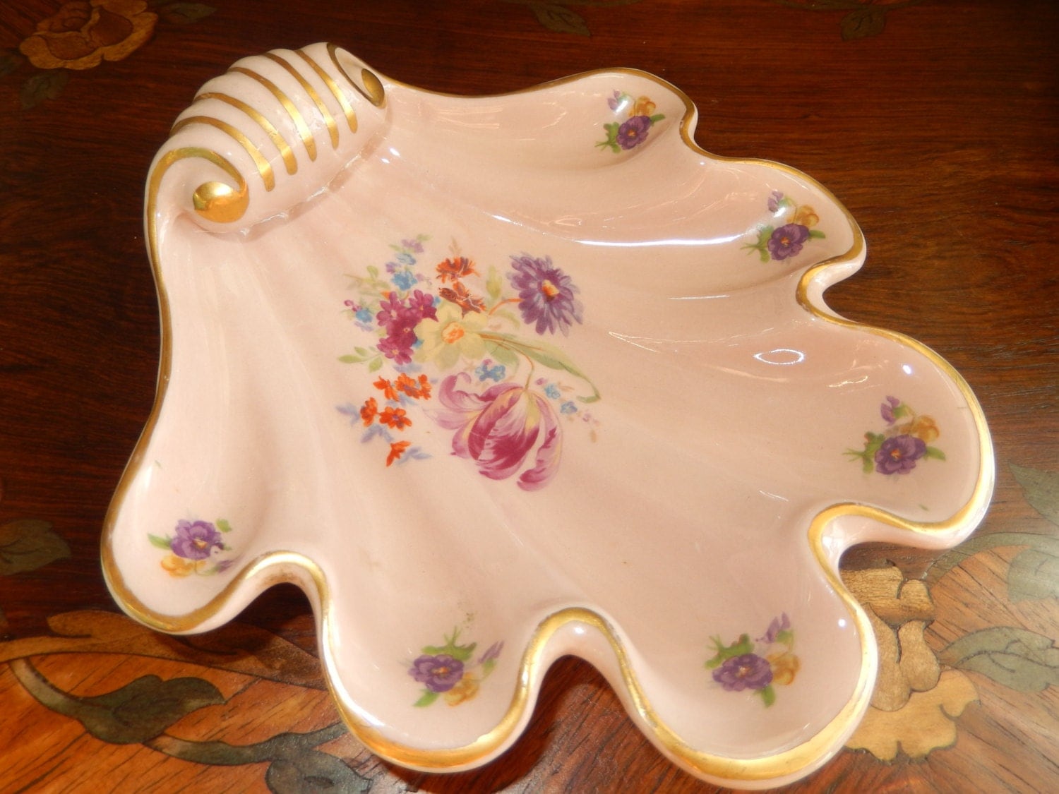 SHELL SOAP DISH Haute Juice