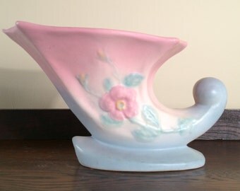 Hull Dogwood Cornucopia Console Bowl