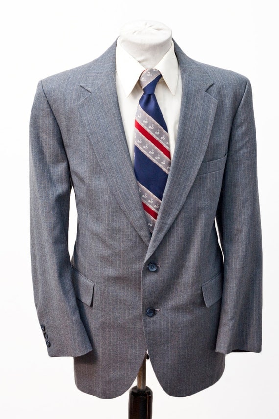 Men's Sport Coat / Grey Pinstripe Jacket / Size 42/Large