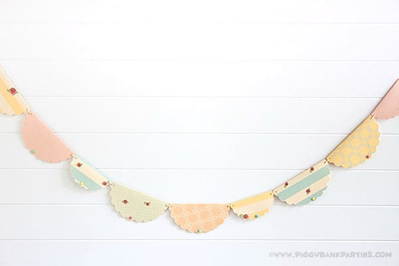 Shabby Chic Garland : Vintage Rose Birthday Decoration | Tea Party Decoration | Bridal Shower | Baby Shower | Rustic Wedding Decoration Il_570xn