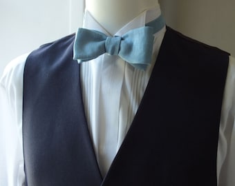 Bow Tie - compact size - Linen Bow Tie, petrol blue colour, freestyle, mens bowtie.