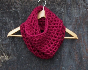 RED SCARF chunky scarf crochet neck warmer neckwarmer crochet infinity scarf red cowl scarf