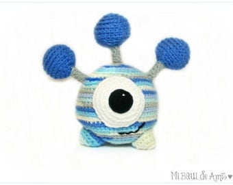 Crochet One Eye Alien Stuffed Toy - MADE TO ORDER