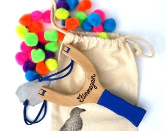 PomPom Slingshot Personalized, Classic Wooden Waldorf Toy