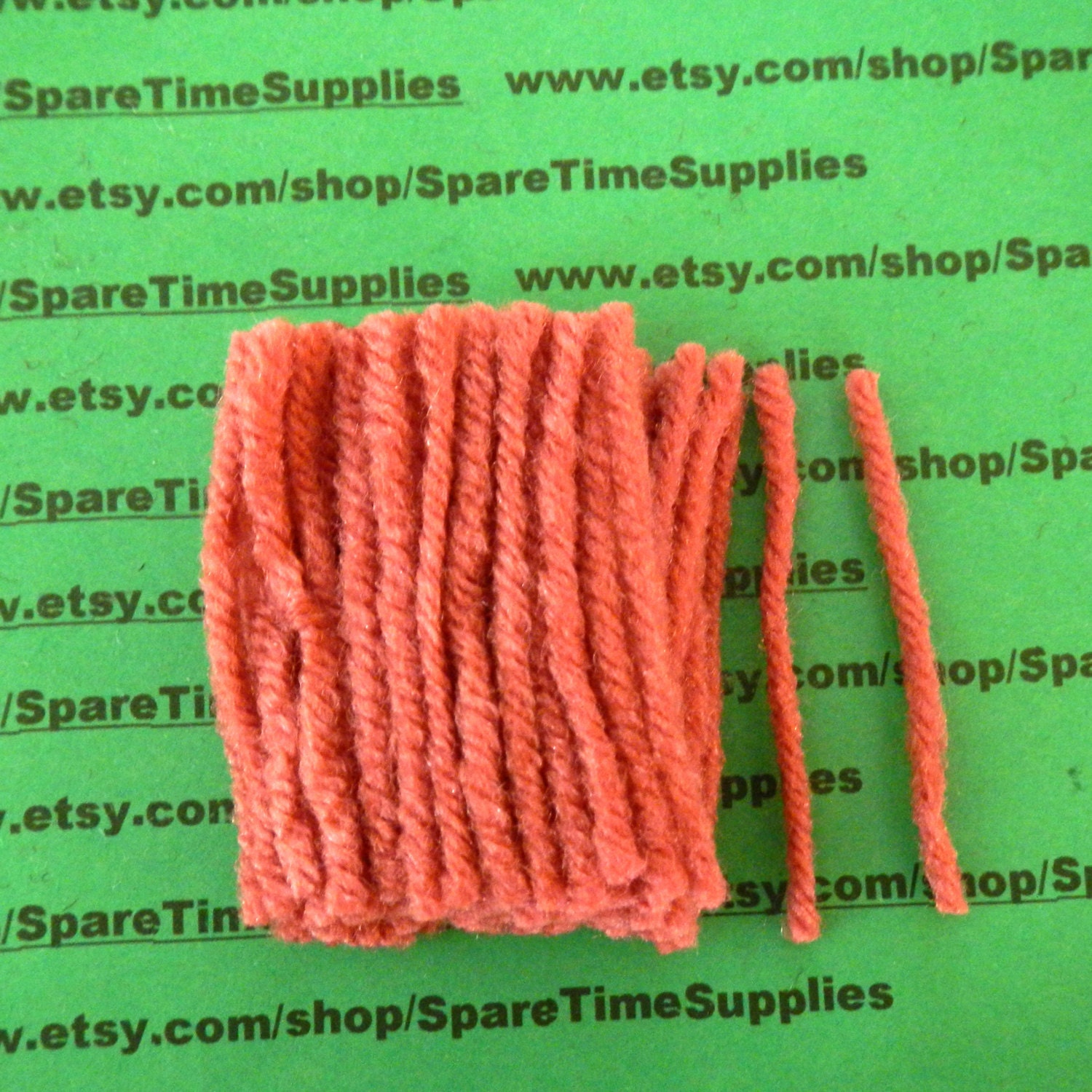 J & P Coats E49759 Latch Hook Rug Yarn precut approx 2