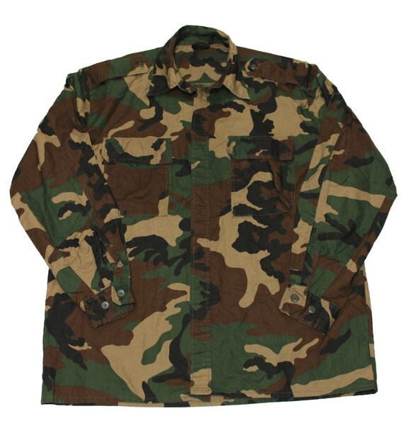 Vintage Camouflage Button Up Shirt Mens Size by VintageMensGoods