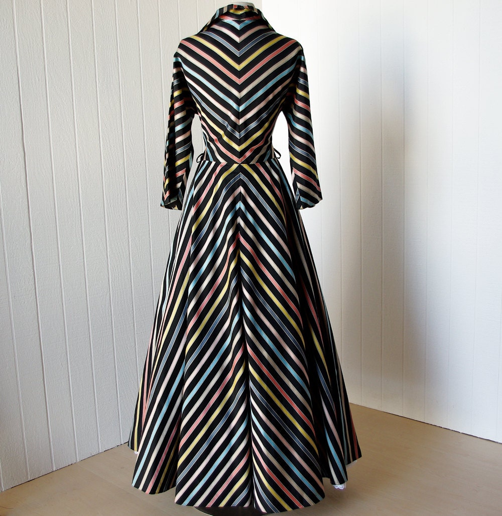 vintage 1940's dress ...fabulous MAXAN chevron rich woven