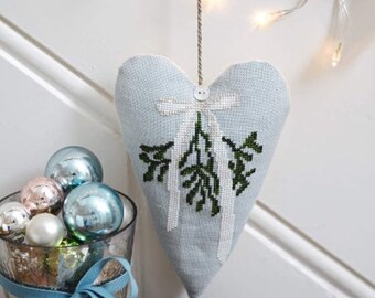 Cross stitch pattern MISTLETOE - cross stitch,needlepoint,embroidery,christmas decoration,ornaments,scandinavian,holliday,diy,anetteeriksson