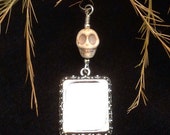 Skull photo charm. Clip on picture frame charm with skull.
