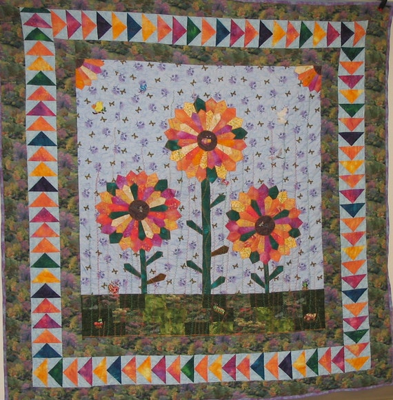 Items similar to My Flower Garden, Dresden plate flower quilt. on Etsy