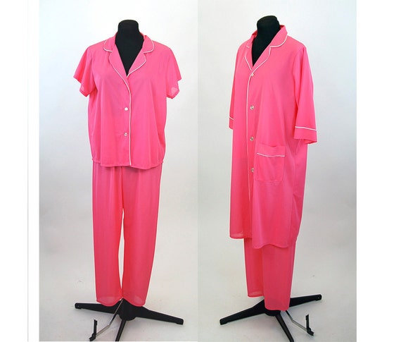 1960s pajamas hot pink nylon pajamas and robe by Sears Size