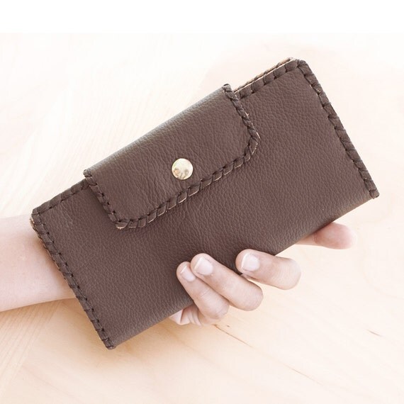 SALE Hand Stitched Leather Bi Fold Wallet in Dark by TheLeatherTH