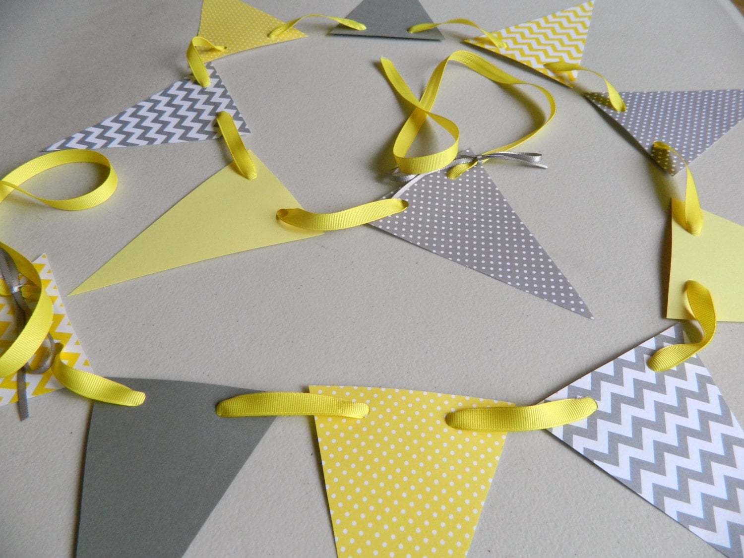 31 Baby Shower Decorating Ideas With Grey And Yellow Theme