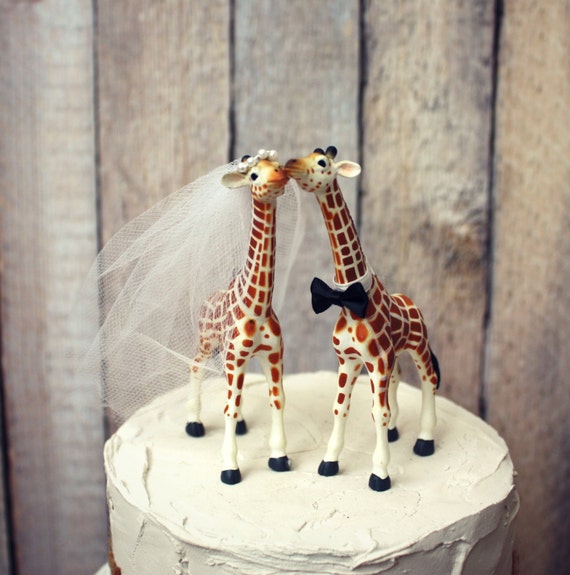 Giraffe wedding cake topperanimalwedding cake Giraffe wedding cake topperanimalwedding cake