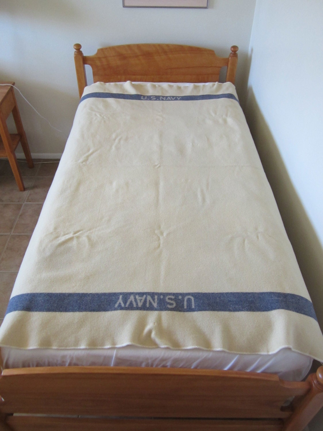 US Navy WWII Wool Blanket by AlvetaVintageItems on Etsy