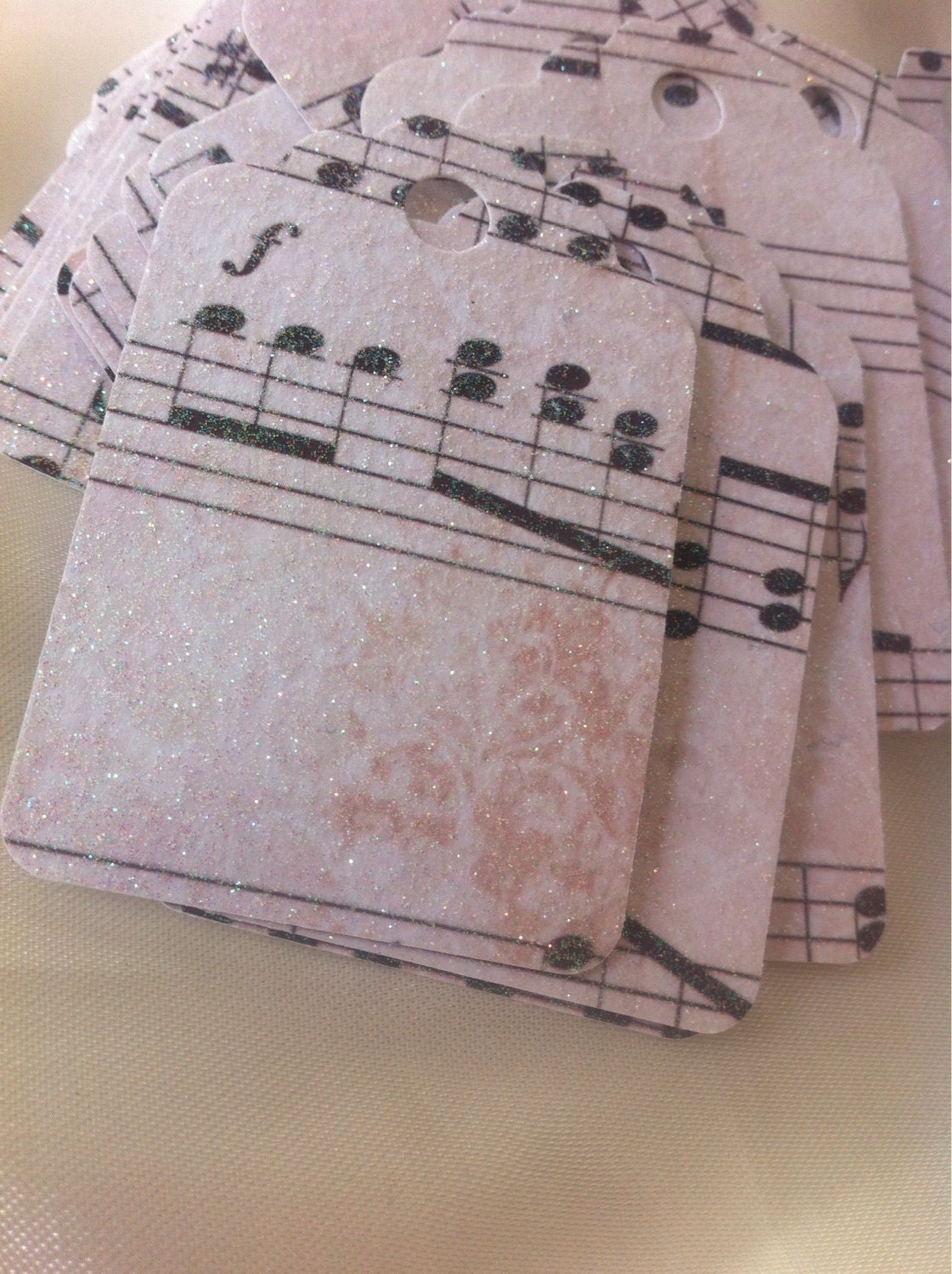Set of 20 brilliant music note Tags ,wedding tags, Favor Tags, Treat