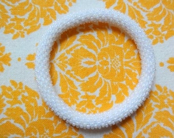 Ivory White Beaded Bracelet, Czech Seed Beads, Crocheted in Nepal, SB94