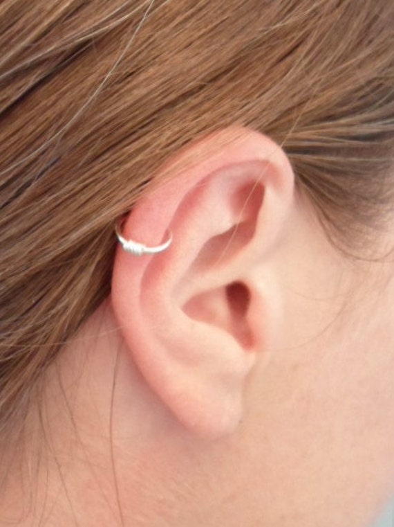  Ear  cuff bague d oreille  simple  anneau faux piercing 