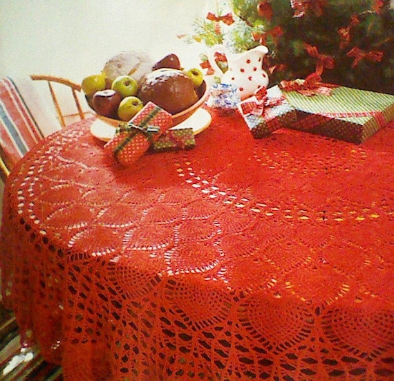 Vintage Crocheted Pineapple Round Tablecloth by MAMASPATTERNS