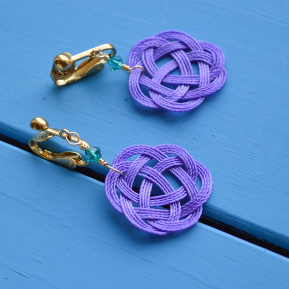 https://www.etsy.com/listing/171892615/purple-celtic-nautical-knot-clip-on