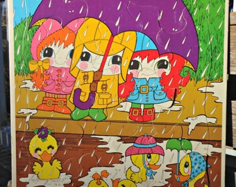 70s Vintage tray puzzle, RAINDROPS, Whitman Pre-school Frame-Tray, 1972 Big Eyed kids under umbrella and ducks