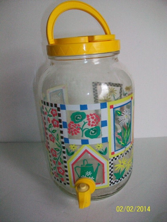 Sun Tea Jar with spigot and carrying handle One Gallon
