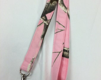 Pink Realtree Camo Lanyard ID Holder