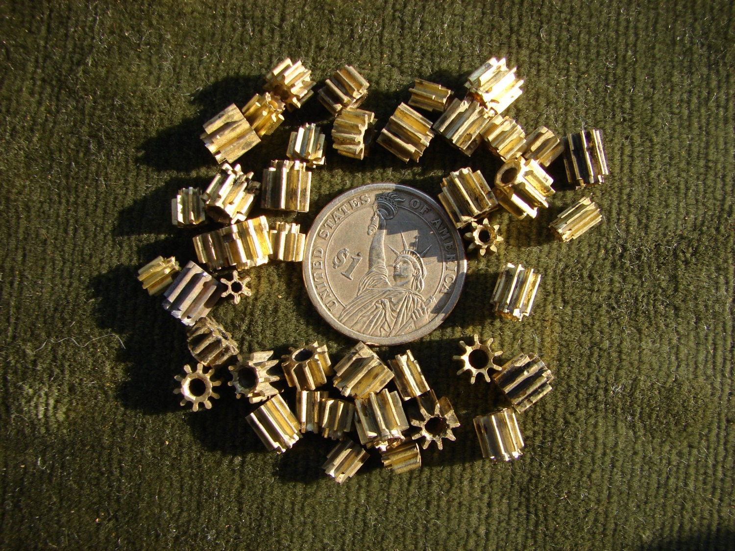 Set of 40 / Small BRASS GEARS Barrels / alarm clock by Tiktaktuk