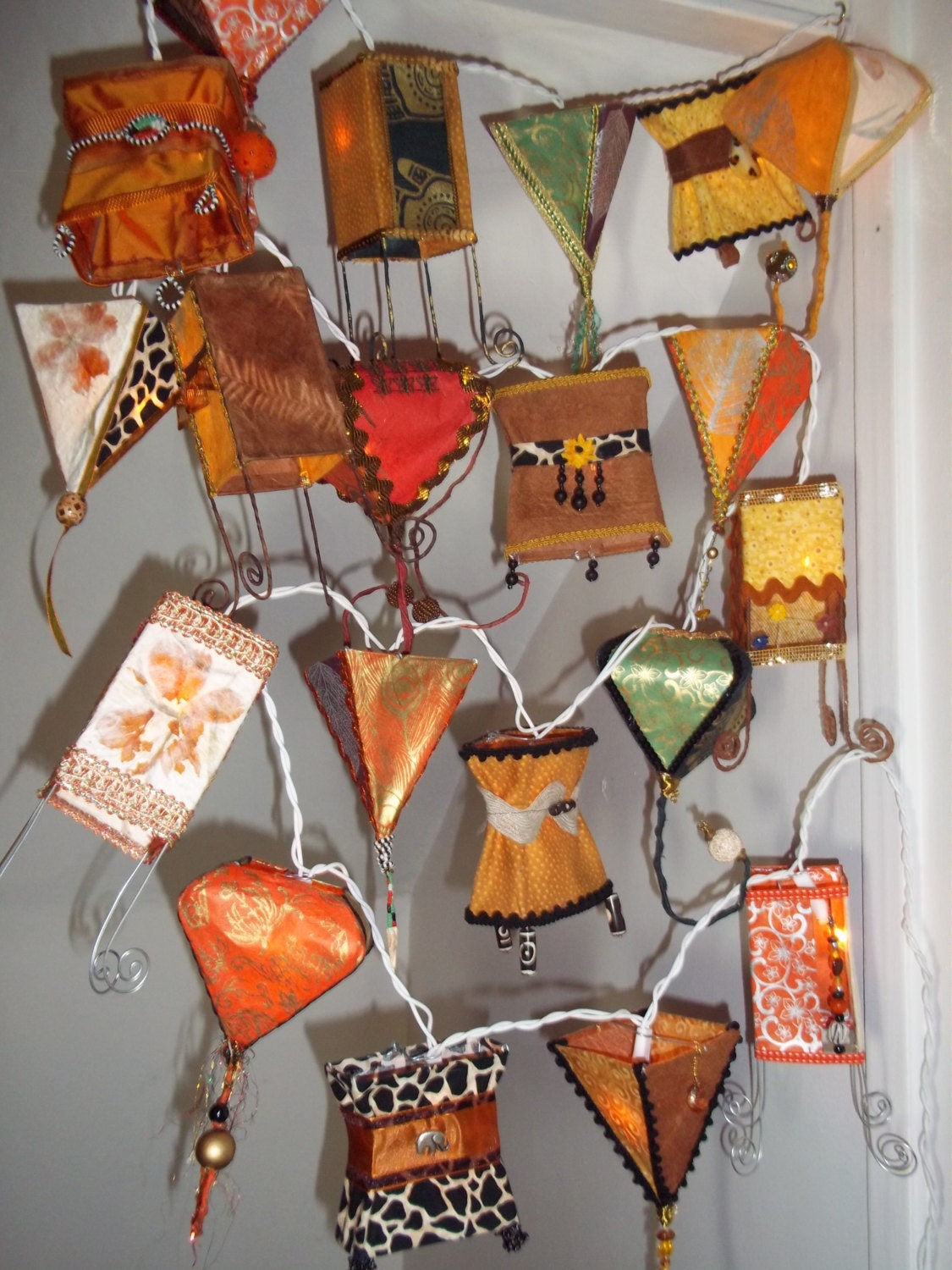 20 fairy light lanterns in Africanstyle warm earthy colours