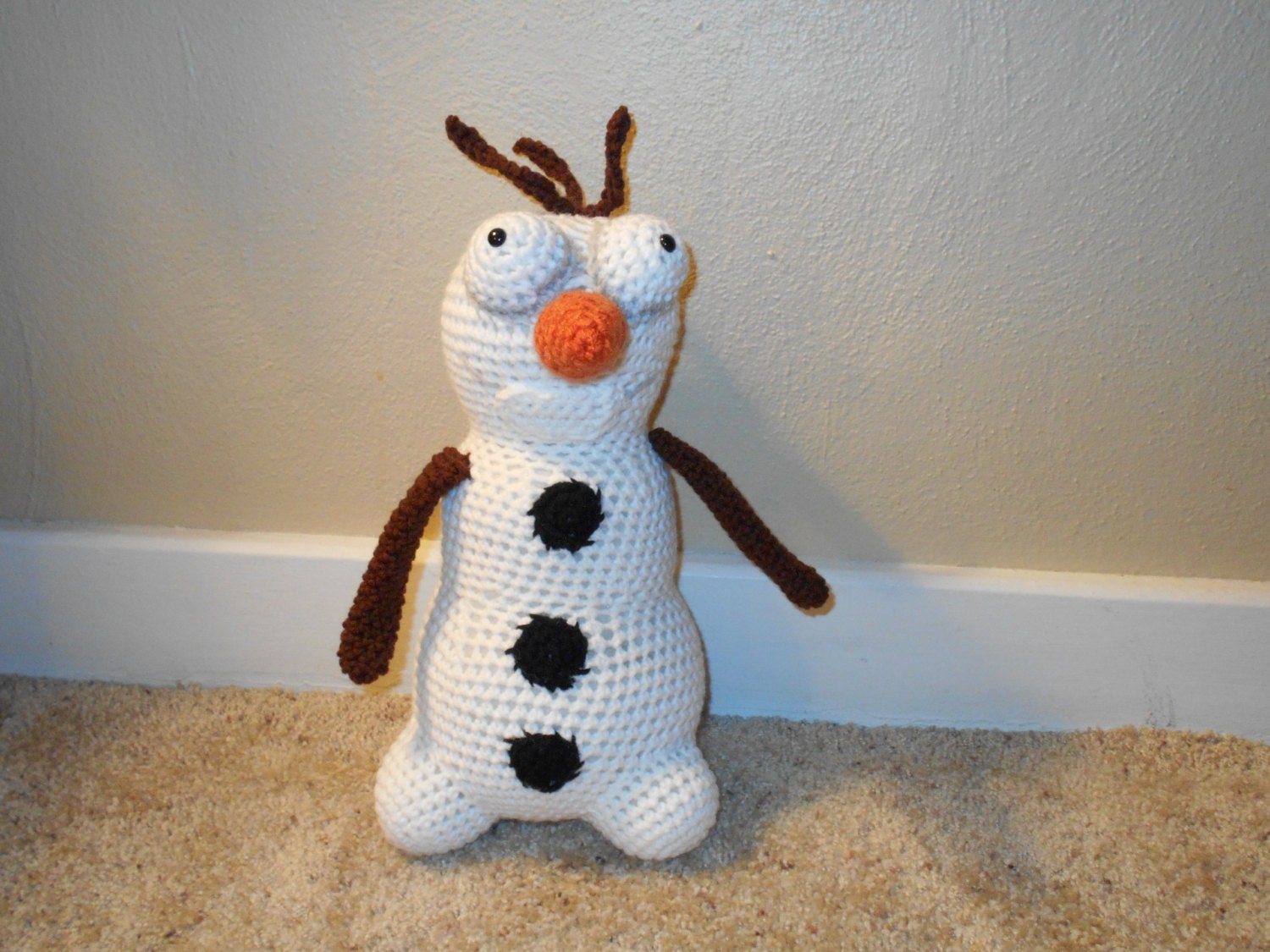 small snowman stuffed animal