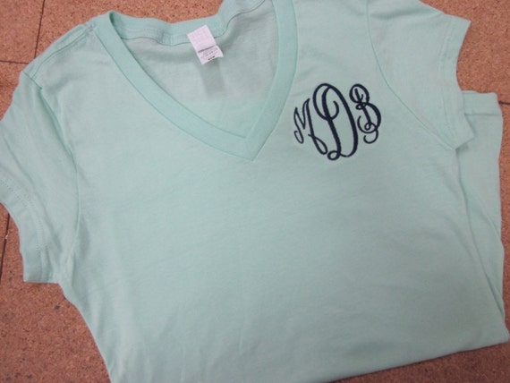 v neck monogram shirt