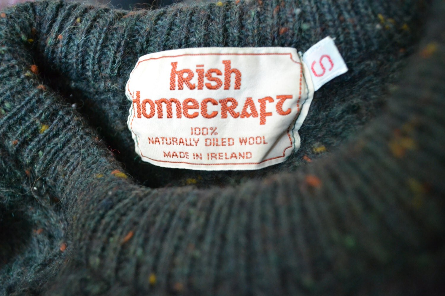 Irish Homecraft 100% naturally oiled wool vintage jumper in