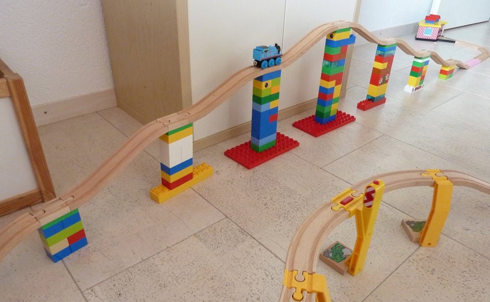 brio lego table