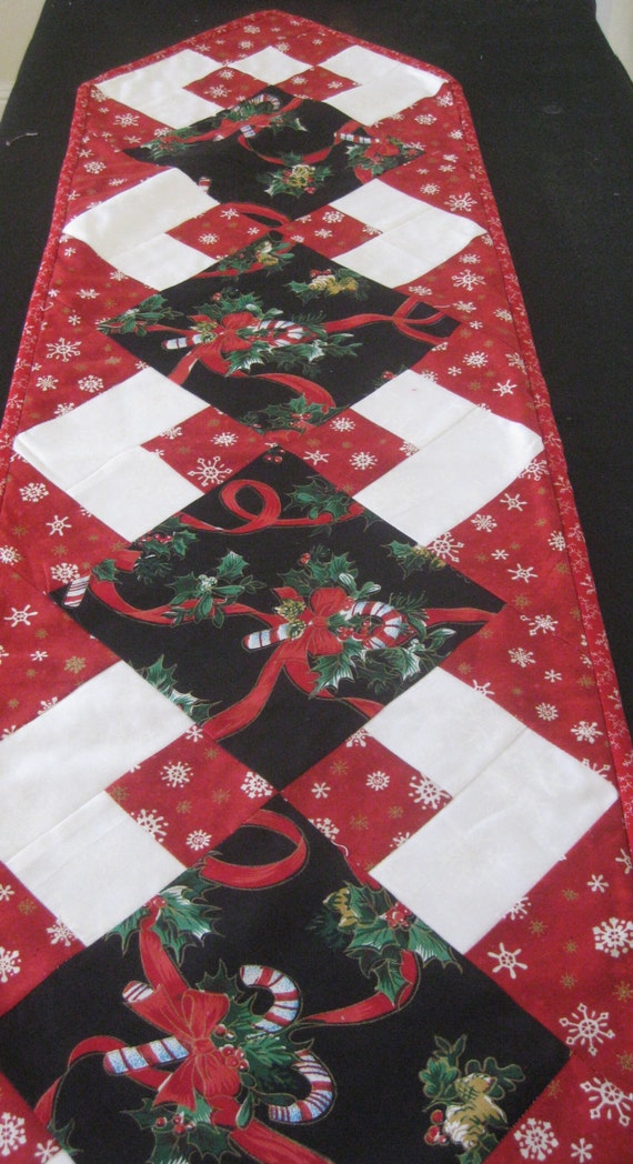 Christmas table runner with Candy canes and by JoanniesDesigns