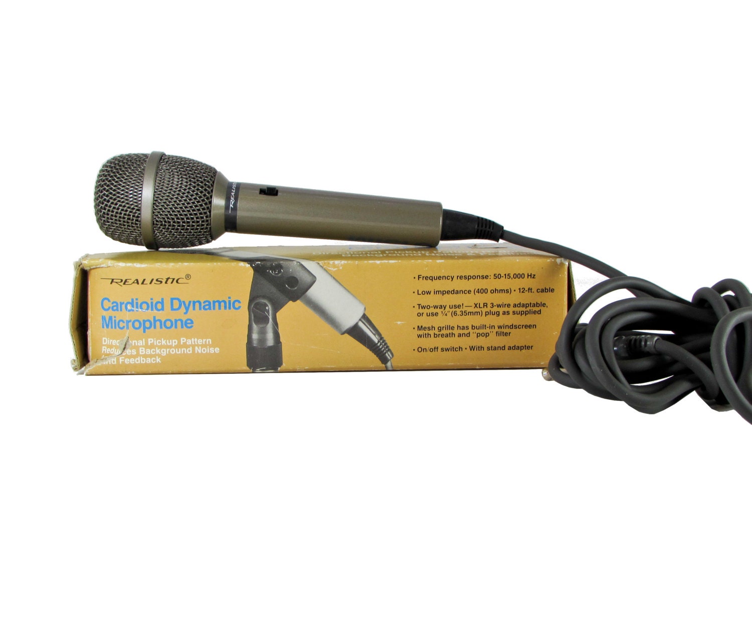 Realistic Cardioid Dynamic Microphone 3301071
