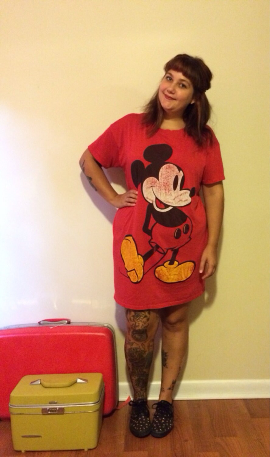 celebrities wearing mickey mouse t shirt