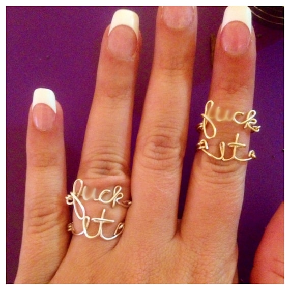 Gold or silver fuck it rings, Mature Listing