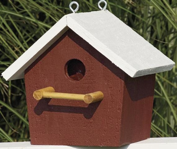 simple birdhouse simple birdhouse