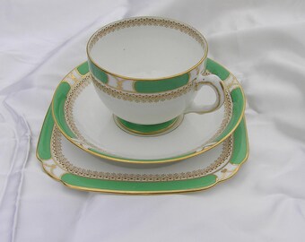 Attractive Art Deco Style Bone China Teapot In The "ritzy" Design