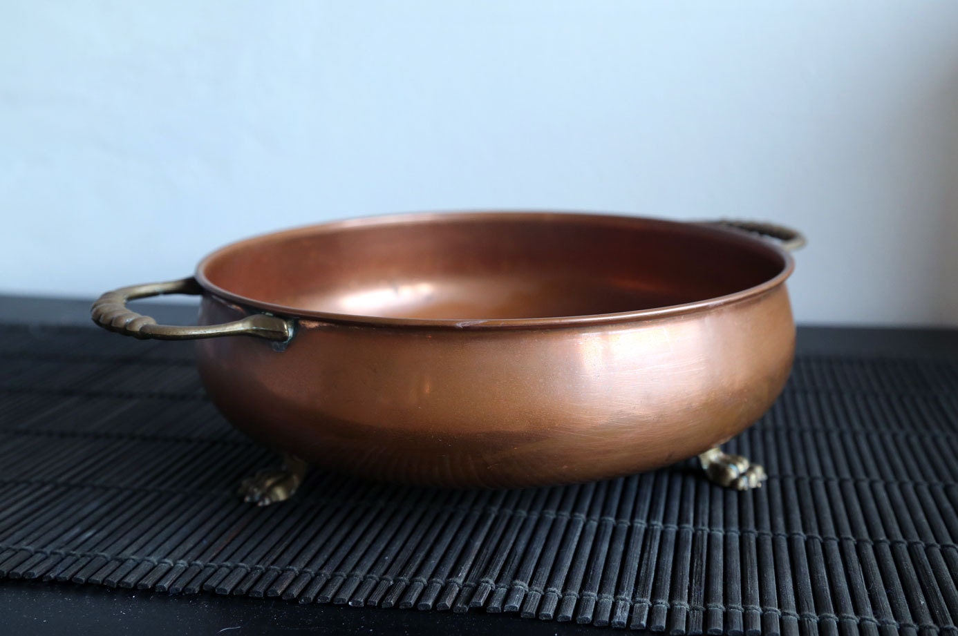 Vintage Copper bowl with brass claw feet & brass handles