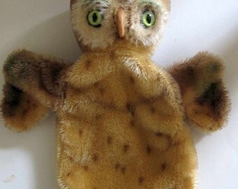 STEIFF Wittie owl hand puppet. Búho marioneta de mano