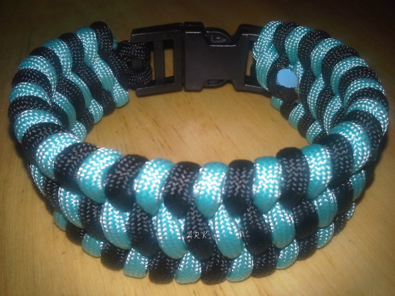 Trilobite/Ladder Rack Paracord Bracelet by ShamballaStylee on Etsy