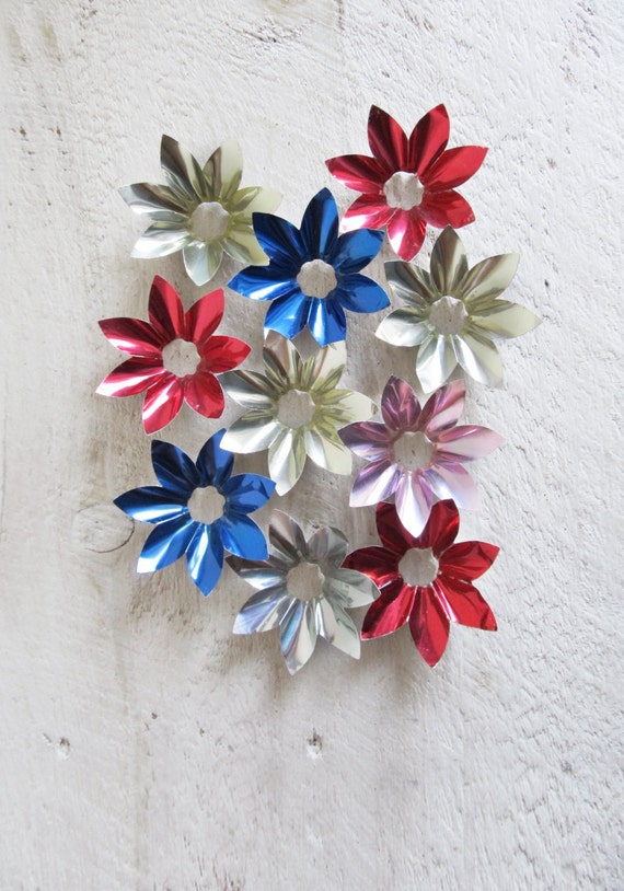 10 Vintage Aluminum Foil Flower Shaped Light Bulb Reflectors