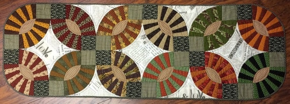 PDF Pattern: Paper pieced Pickle Dish Wedding by ButterflyThreadsQ