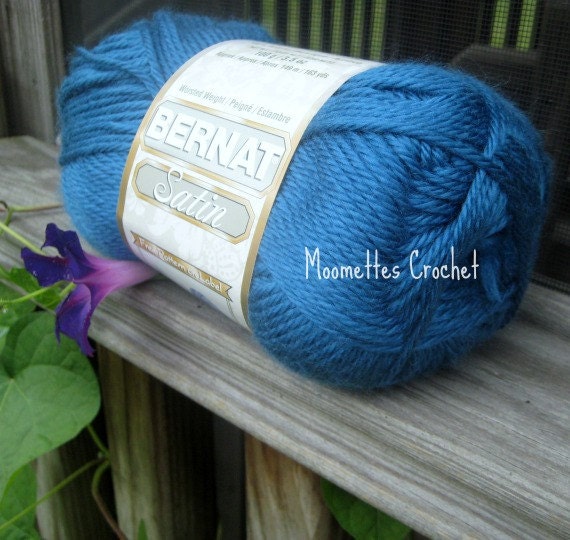 Bernat Satin Yarn Worsted Weight Acrylic Turquoise Blue