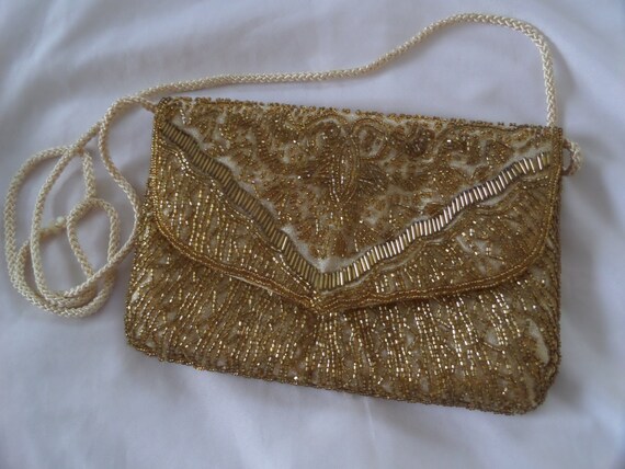 la regale gold purse