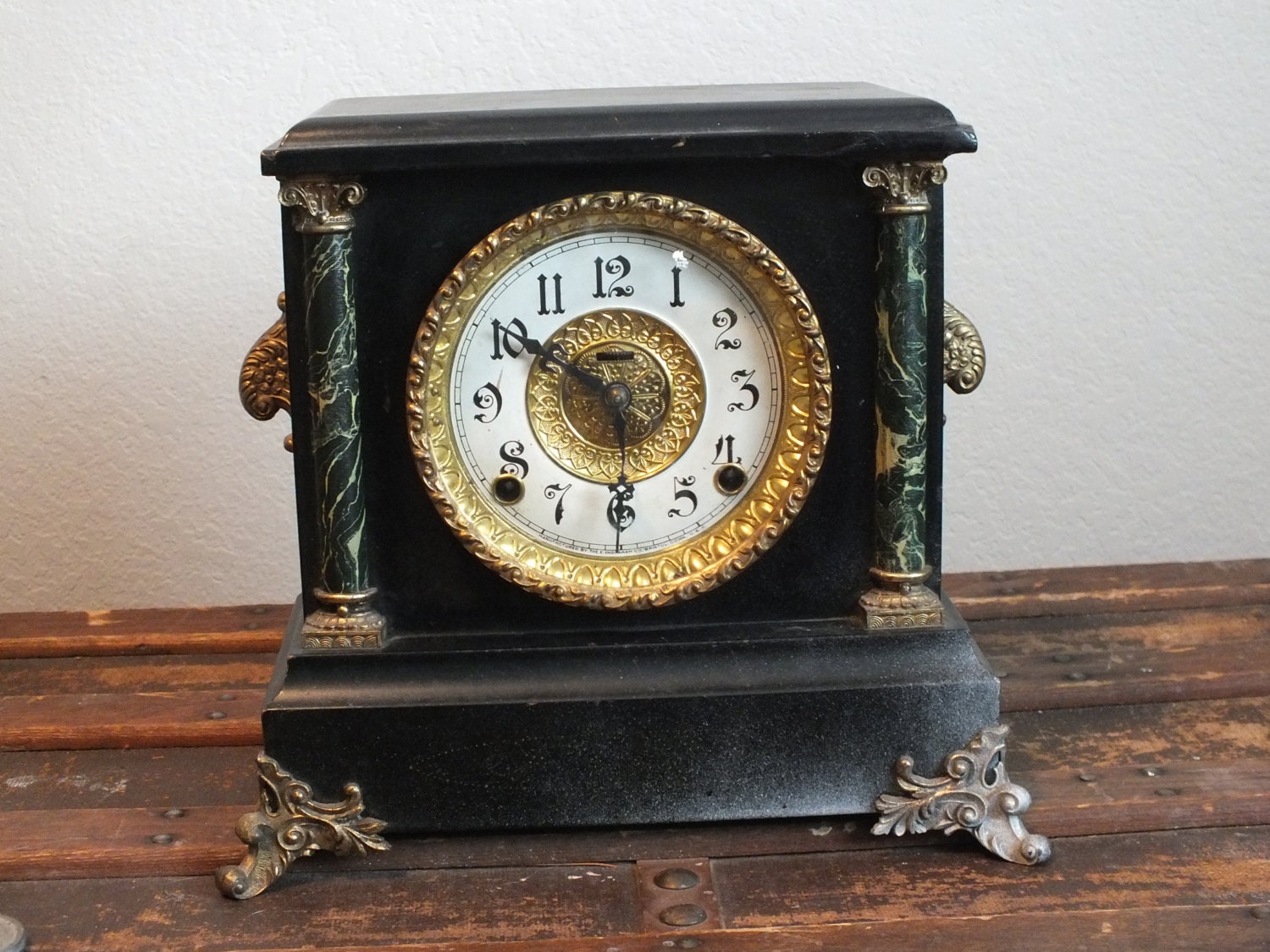 Antique Vintage E Ingraham Company Mantle Clock by TesoridEpoca