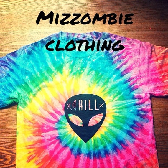 tie dye alien shirt