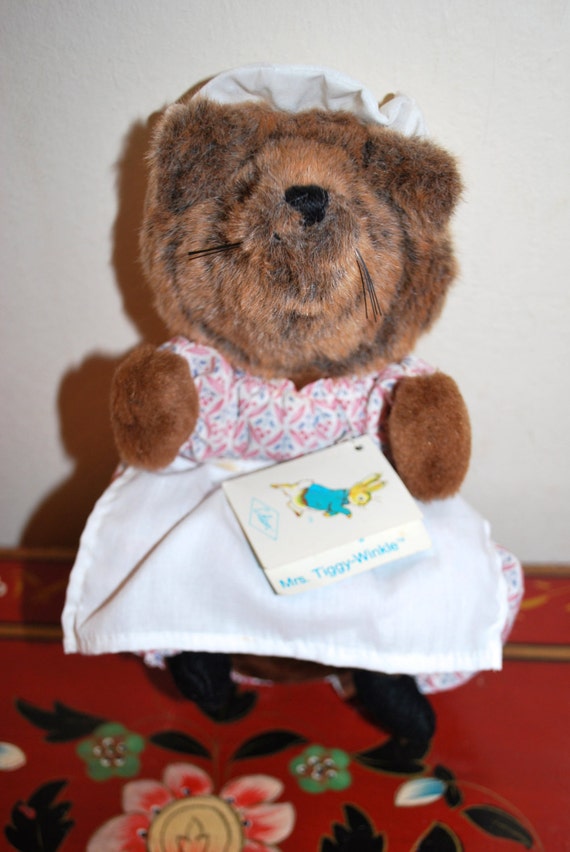 Vintage 1981 Mrs. Tiggy Winkle Beatrix by MissBargainHuntress Vintage 1981 Mrs. Tiggy Winkle Beatrix by MissBargainHuntress